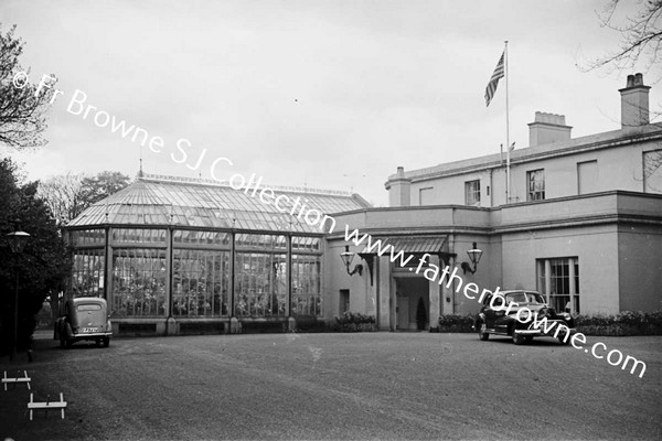 AMERICAN LEGATION PHOENIX PARK  PORCH AND ENTRANCE FROM AVENUE